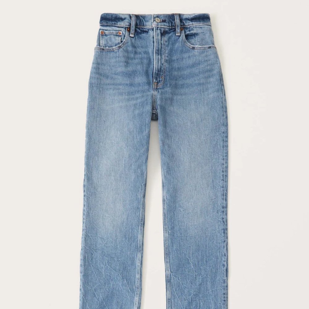 Abercrombie & Fitch 90s Ultra High Rise Straight Jeans (size 10/30)